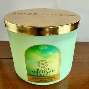 NEW Bath & Body Works BLUE ORCHARD SKIES 3-Wick 14.5 oz Candle